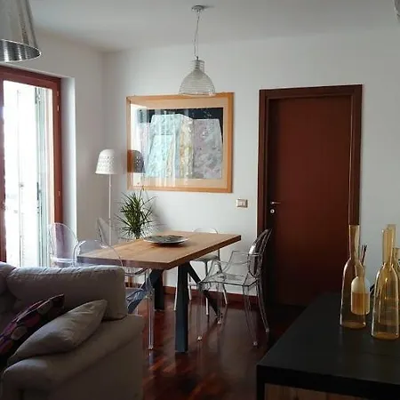 Nolo - Ampio Trilocale Con Terrazzino