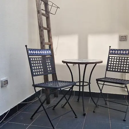 Nolo - Ampio Trilocale Con Terrazzino شقة *